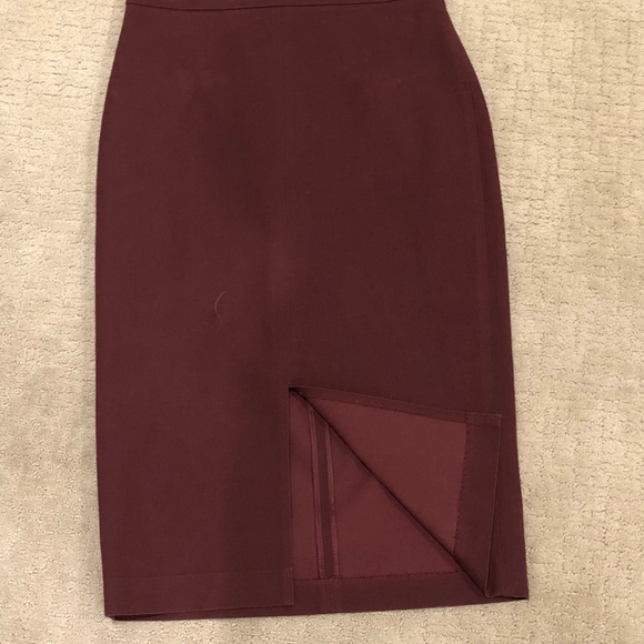 Banana Republic Dresses & Skirts - Burgundy pencil skirt